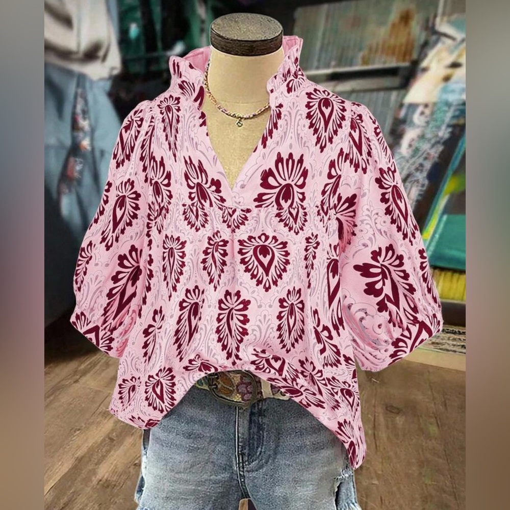 Women’s Puff Sleeve V-Neck Holiday Printed Top Boho Vintage Blouse! Size 3XL.